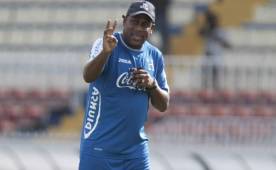 Hernán Medford ha dirigido cuatro partidos con Honduras con un saldo de dos derrotas e igual cantidad de triunfos.
