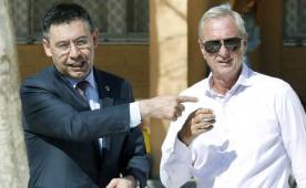 En la gráfica se puede observar a Bartomeu y Cruyff juntos. (FOTO: Agencia)
