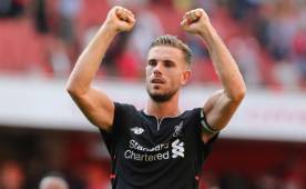 Coutinho fue la figura del partido al marcar un doblete.