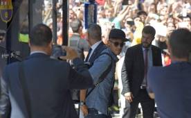 Neymar a su llegada al hotel en Berlín previo a la final de Champions.