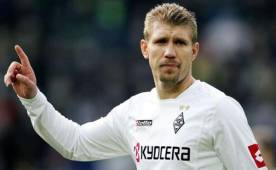 La marihuana la llevaba escondida en el techo de su automóvil.