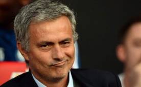 Mourinho tiene de líder al Chelsea en la Premier League y los clasifico a los octavos de final de la Champions League.