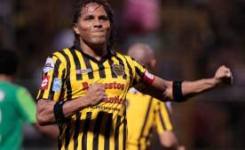 Carlos Pavón formó parte del cuerpo técnico del Real España que dirigió el técnico costarrincense Hernán Medford.