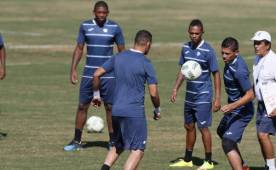 Jorge Luis Pinto ha intentado que el equipo se recupere del esfuerzo realizado contra Portugal. (Fotos: Juan Salgado).