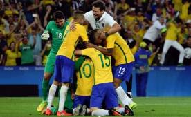 Brasil forma parte de las curiosidades que nos dejó el ranking FIFA en este mes de septiembre. Foto AFP