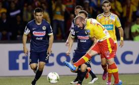 El América de México tendrá que hacer la hombrada en el estadio Azteca.