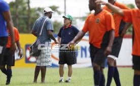 Chelato estuvo trabajando por un año con Belice en el 2008.