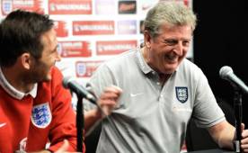 El seleccionador inglés Roy Hodgson reconoce que debe cerrar bien contra Honduras. Foto AFP