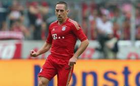 Franck Ribery recordó que tuvo muchas ofertas para marcharse del Bayern Múnich en la época de Louis Van Gaal.