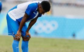 Anthony Lozano perdió dos claras oportunidades de gol hoy contra Portugal.