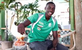 Mamadou Traoré tiene contrato con Platense por un campeonato más, este sábado juega su último partido porque viaja a Mali. Foto Melvin Cubas.