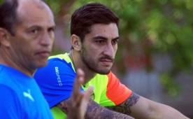 En su debut en Honduras, Luciano Ursino salió del campo al minuto 33 por lesión y confiesa que nunca había sufrido un desgarro muscular. Foto DIEZ