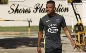 Luis Garrido se esfuerza al máximo en Motagua, es el primero en cada ejercicio, quiere volver con más fuerza al fútbol tras la durísima lesión ante México en noviembre. Foto Javier Rosales