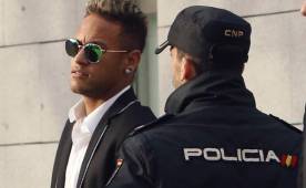 Fiscal pide juzgar a Neymar, a su padre y a expresidente Barcelona por corrupción. Foto EFE.
