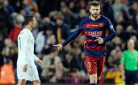 Gerard Piqué anotó el primer gol del partido de cabeza, pero luego Real Madrid le dio vuelta al marcador.