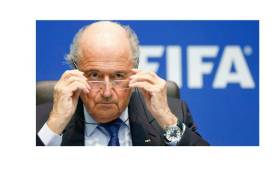 Blatter renunció a su cargo una semana después de haber sido reelegido como presidente de la FIFA.