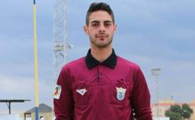 'Es lamentable que me hayan dicho que no hable', dijo el silbante español.