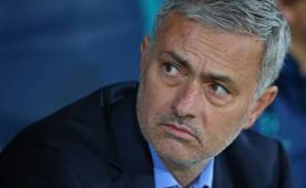 Mourinho, se rumorea está en la órbita de Real Madrid, Oporto y Manchester United. Foto AFP