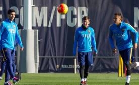 Suárez, Messi y Neymar durante un entrenamiento con el Barcelona.