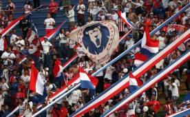 Los precios son los siguientes: Sol 80, Sombra 120 y Silla 450 lempiras.