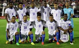 El fracaso en la Copa Oro le pasó factura a Honduras y bajó un puesto en el ranking mensual de la FIFA. Foto DIEZ