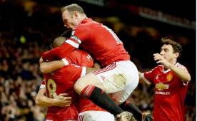 El Manchester United inició con pie derecho el año 2016.