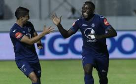 Crisanto hizo el 1-0 por medio de un lanzamiento de penal y Vergara sentenció el partido en el segundo tiempo.