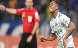 Gabriel Jesús es delantero, tiene 19 años y es uno de los más valorados en el fútbol europeo.