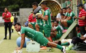 El jugador Emil Martínez va de a poco con su recuperación. Espera llegar en óptimas condiciones al arranque del campeonato con Marathón. Foto Neptalí Romero