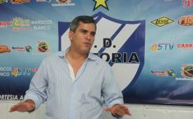 El directivo Fernando Midence está molesto con el entrenador Jorge Pineda.