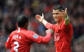 Por muchos años Cristiano Ronaldo y Patrice Evra fueron compañeros en el Manchester United.