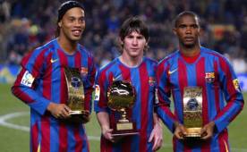 Ronaldinho y Messi ganaron sus respectivos balones de oro, pero Samuel Eto'o no pudo lograrlo.