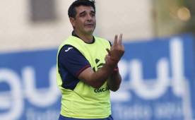 Diego Vázquez no quiso echarle más leña a fuego sobre la polémica con César Oseguera y le deseó lo mejor.