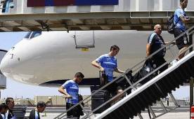 Por más de cinco horas permaneció encerrada la Selección de Uruguay en un avión.