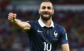 Benzema se quedó fuera de la lista de convocados para Francia por sus problemas extracancha.