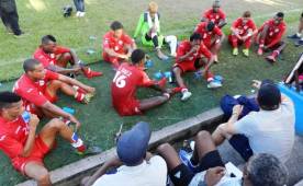 Cuba decidió darle participación a muchos jóvenes ante Juticalpa y ya están listos para enfrentar en amistoso a Honduras. Foto DIEZ