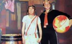 Roberto Gómez Bolaños 'El Chavo del Ocho' y Carlos Villagrán 'Kiko' terminaron enfrentados en los juzgados por derechos de imagen. Foto Twitter