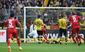 El marroquí del Bayer Leverkusen Karim Bellarabi sorprendió a todo el Signal Iduna Park. (AFP)