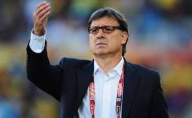 El exentrenador del Barcelona, 'Tata' Martino habló sobre lo díficil que es hacer rotaciones.