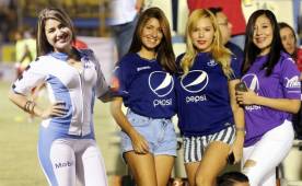 A parte de las polémicas, patadas y toletazos de los duelos de este miércoles, las señoritas pusieron el toque especial. Te presentamos a las bellezas que engalanaron las semifinales del torneo Clausura.