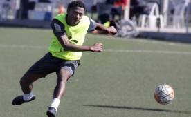 Ever Alvarado se encuentra de vacaciones y a la espera de iniciar negociaciones para renovar con Olimpia. Foto DIEZ