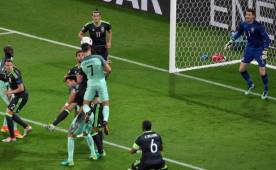 Así se levantó Cristiano para poner el 1-0 ante el equipo de Gales.