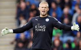 Kasper Schmeichel es una de las actuales figuras que tiene el Leicester City que está a punto de coronarse en la Premier League.