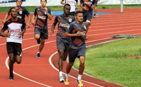 El delantero hondureño Roger Rojas espera cerrar su pase al Cimarrones de Sonora de la Segunda División de México. FOTO Juan Salgado
