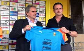 Elías Burbara presentó ante los medios al técnico argentino que comandará la máquina este campeonato.