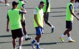 Arnold Ávila tiene una semana para convencer al entrenador del Olimpia.