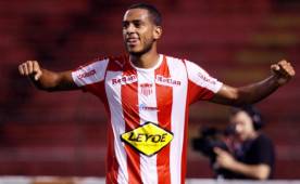 Eddie Hernández dijo que se sorprendió al conocer que se marcharía al Correcaminos de México, pero está feliz por ello. Foto DIEZ