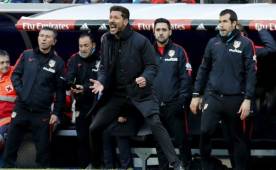 Diego Simeone vivió con mucha intensidad el partido en el Bernabéu.