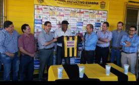 Hernán Medford encuentra un equipo muy lleno de figuras pero tendrá que rearmarlo