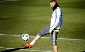 Benzema aseguró a la Justicia francesa que su presunta implicación en el chantaje. Foto EFE.